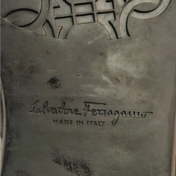 Ferragamo Shoes - Picture 2 of 8